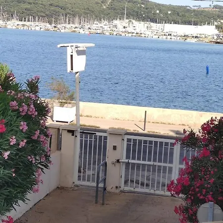 Apartmán Le Perroquet Appart' Aux Sablettes Parking